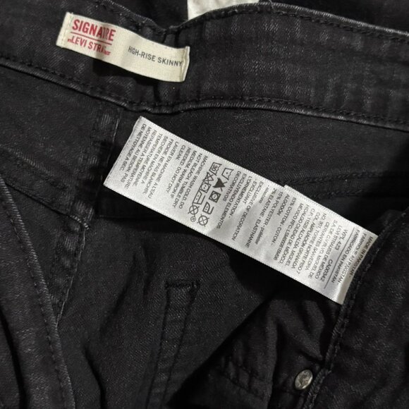Signature by Levi Strauss High-Rise Skinny Jeans – Black Denim - Picture 5 of 5
